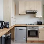 Perfect Location 2 Bed South Kensington Knightsbridge Chelsea With Ac