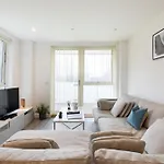 The Acton Luxury Apartment