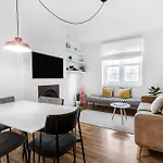 Central London Beautiful 2Bed