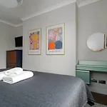Guestready - Top Floor Chic Camden Flat