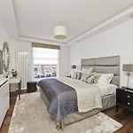 Large Super Penthouse Park Lane Opposite Hyde Park Sleeps 12