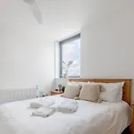 Funky 1Bd High-Rise Flat Wcity Views Angel!