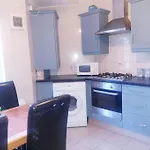 3 Bed Kings Cross Guest House