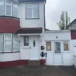 Rooms At Eej