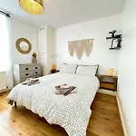 Minimalistic Apartment In Crystal Palace