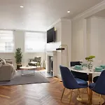 High Spec Award Winning Marlyebone Aprt - Sleeps 6