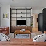 Mysquare Modern One & Two Bedrooms Flat In North Acton Close To Ealing