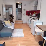 Studio Apartment In Barbican / Farringdon