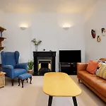 Veeve - Charming Hampstead Apartment