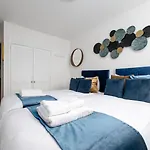 Guestready - Stylish Stay With Parliament Views