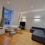 One Bedroom Apartment In Holborn