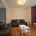 Lovely 4Bedroom Apartment London