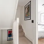 193Vbr With Shared Bathrooms