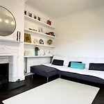 Luxury 2 Bedroom Apartment In West Hampstead