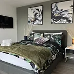 Ft8 Brick Lane Apartment