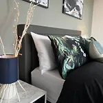 Ft8 Brick Lane Apartment