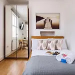 The Armadale Road Residence III