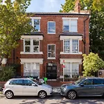 The Goldhawk Road Apartment