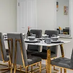 Chic 2 Bed Maisonette In Mayfair 32A