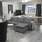 Charming Wembley Home Near Wembley Stadium