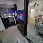 Stylish London Apartment & Free Parking
