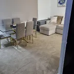 Stylish London Apartment & Free Parking