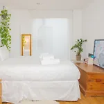 Trendy East London Apartment Near Shoreditch