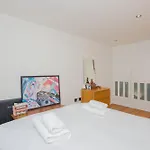 Trendy East London Apartment Near Shoreditch