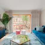 Artists Massive City Home For Extended Families Or Couples - Terrace-Ac