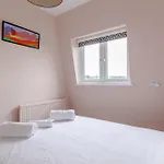 Quaint & Cosy 1 Bedroom Flat - Kensington Olympia!