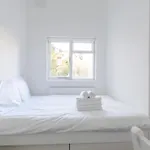 Radiant And Roomy 2Bd Flat - Fulham!