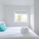 Radiant And Roomy 2Bd Flat - Fulham!
