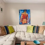 Lovely 2-Bed Flat Next To Oval Cricket Ground