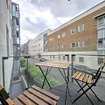 City Waterside, Old Street, Angel, Entire Private Apartment