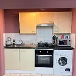 Beautiful Studio Apartment Edgware Road