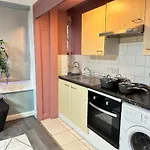 Beautiful Studio Apartment Edgware Road