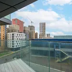 Mysquare Modern One & Two Bedrooms Flat In North Acton Close To Ealing