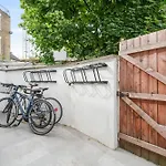 The Fulham Gem !!
