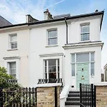 Charming Apartment In The Heart Of Camden