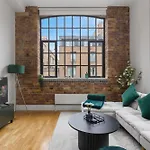 Central London, Kings Cross, Minutes From Station!