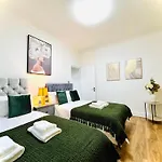 Beautiful 2Bedroom Flat In London St John