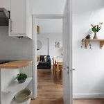 Two Bedroom Apartment Muswell Hill - Second Floor