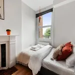 Two Bedroom Apartment Muswell Hill - Second Floor