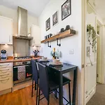 Livestay Studio Apartment In London Westminster