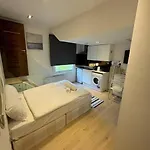 Studio Flat In Maida Vale Mv4