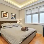 Central Covent Garden And Leicester Square Modern Sleeps 6 Apartment
