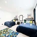 The Green Coach House