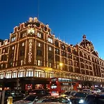 The Cadogan Suite By Harrods