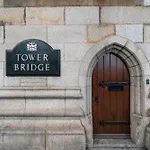 Cosy Two Bed Serviced Accommodation In Tower Bridge London Bridge - Perfect For Long Stay, Business, Leisure And Relocations