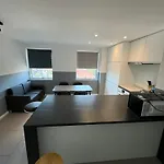 Modern And Cozy Two Bed In Clapham 5